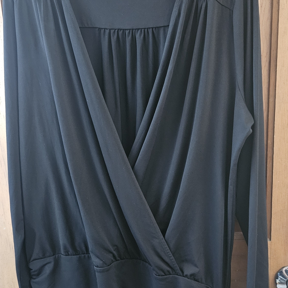 VENUS Elegant Black Crossover Top With Tie Detail